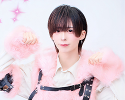 甘天カヲル(あまて カヲル)